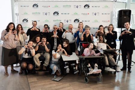 إل عال تجدد مشروع التبرعات "أموال صغيرة، أحلام كبيرة" 